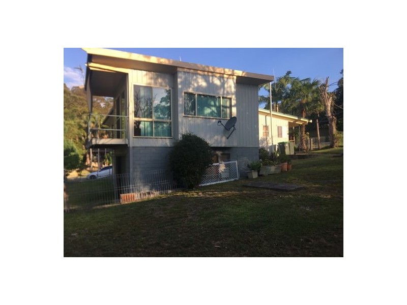 8 Government Road, Nords Wharf NSW 2281