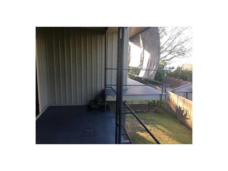 8 Government Road, Nords Wharf NSW 2281