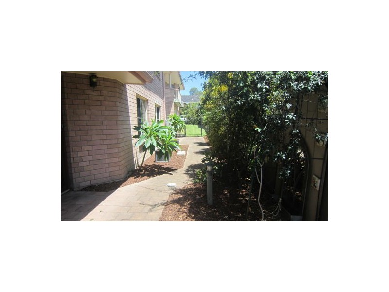 2-58 Allambee Place, Valentine NSW 2280