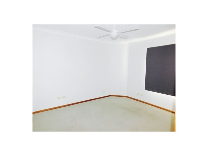 2-58 Allambee Place, Valentine NSW 2280