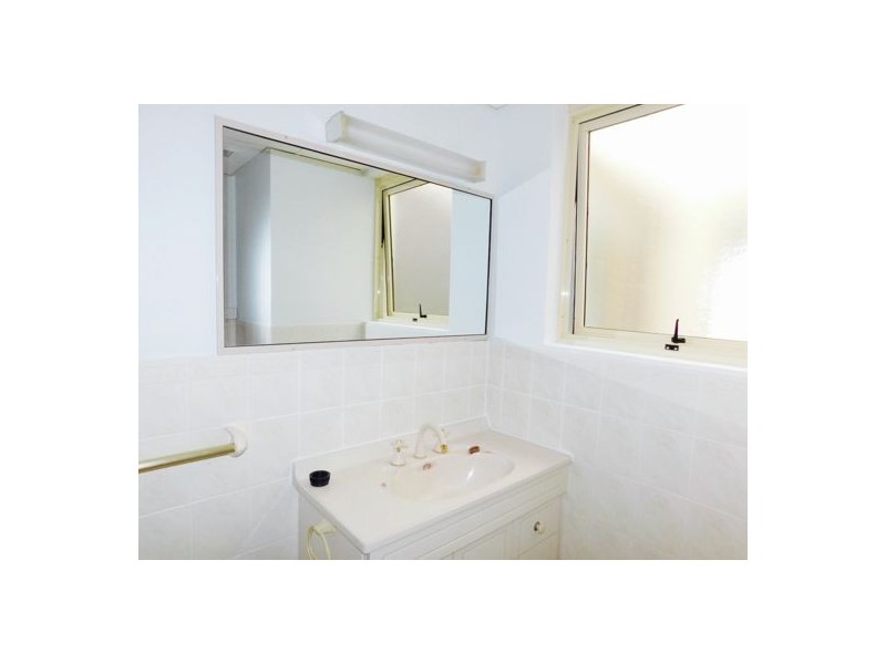 2-58 Allambee Place, Valentine NSW 2280