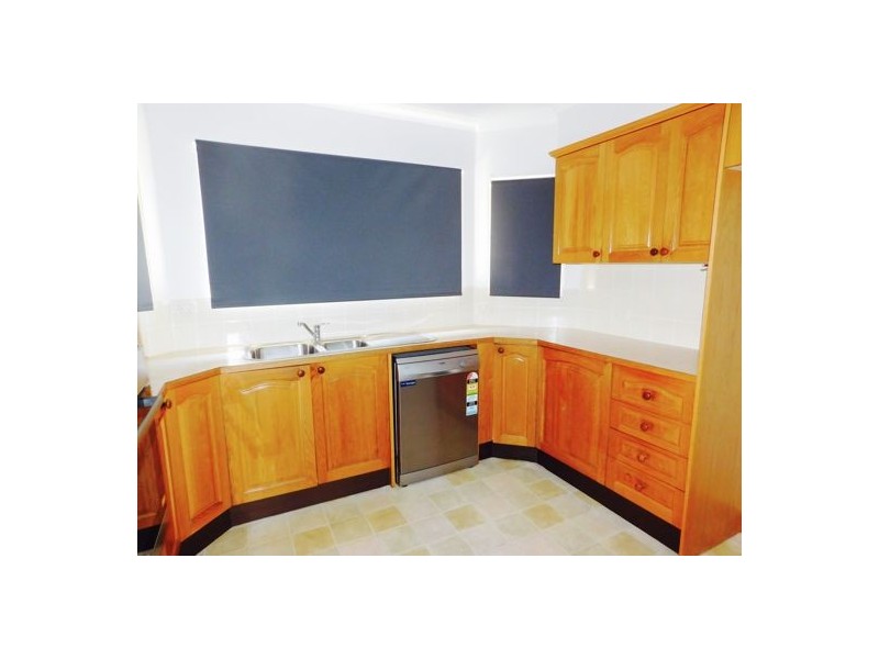 2-58 Allambee Place, Valentine NSW 2280