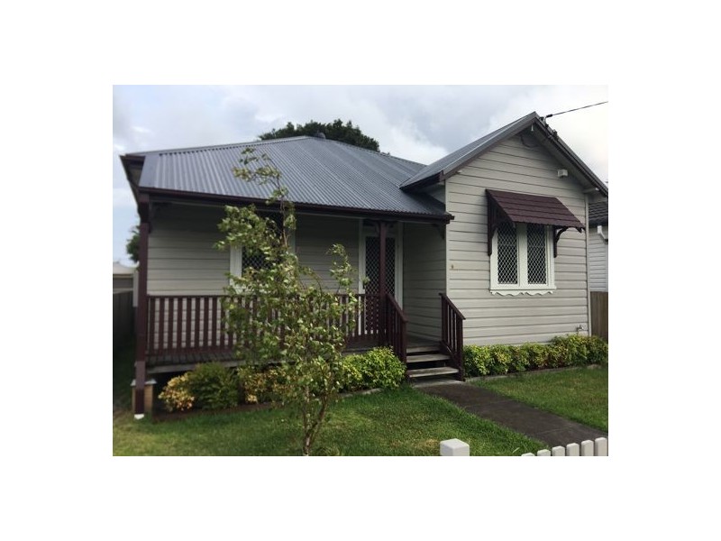 6 Dundas Street, Mayfield NSW 2304