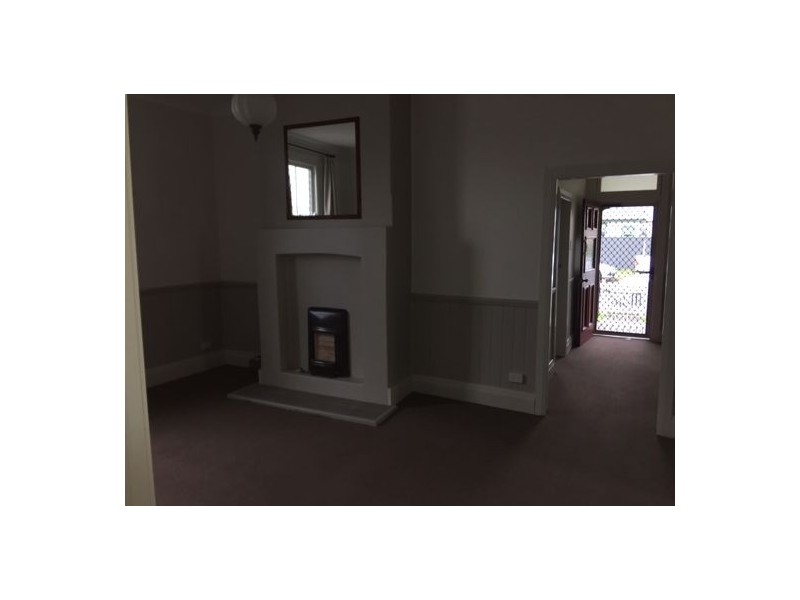 6 Dundas Street, Mayfield NSW 2304