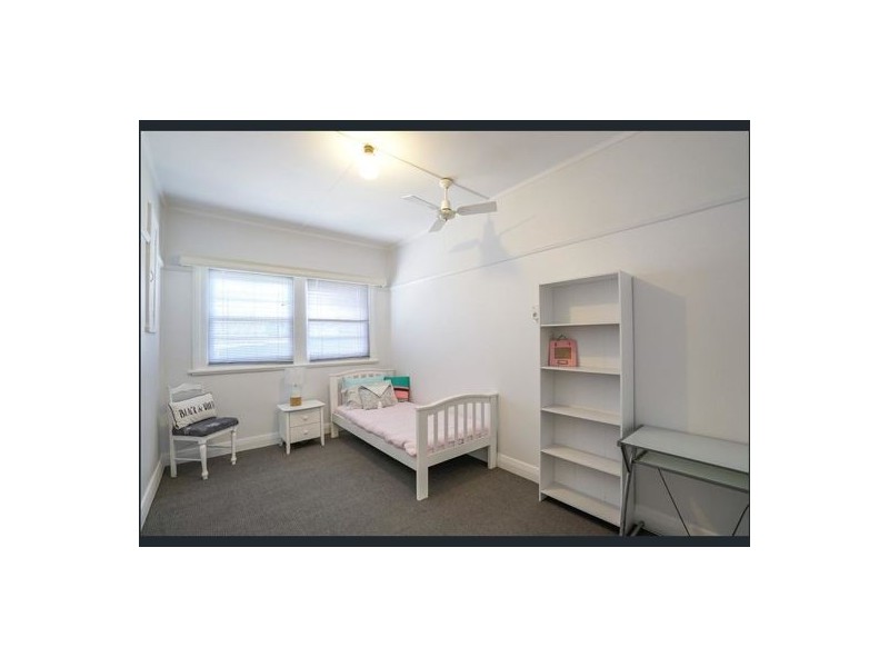 14 Church Street, Belmont NSW 2280