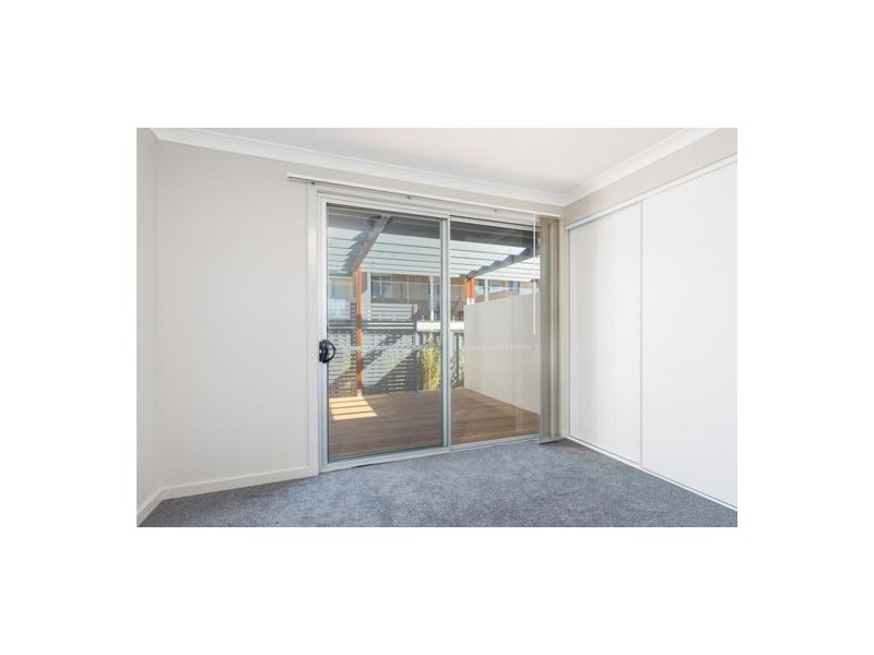 2/49 Beath Crescent, Kahibah NSW 2290