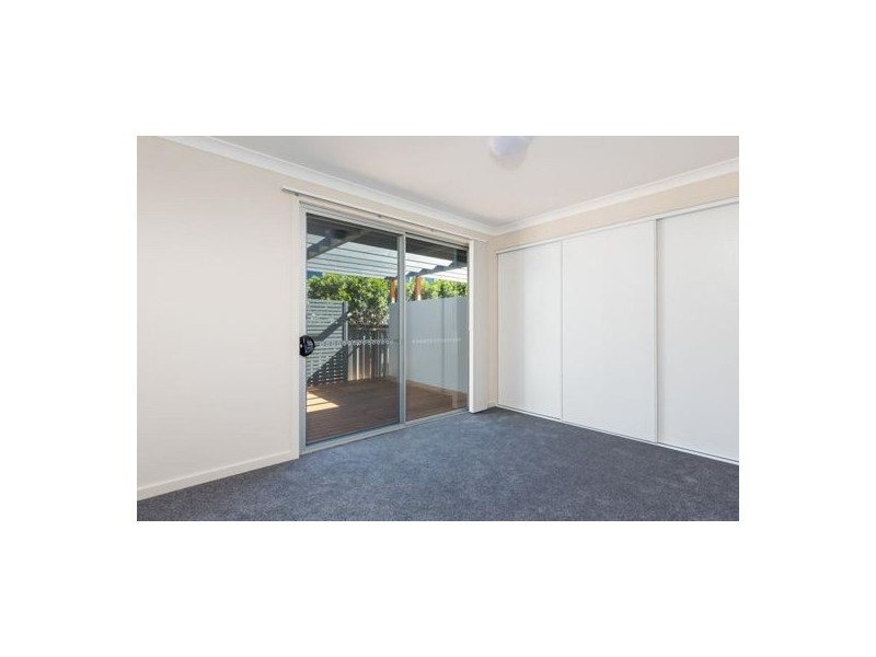 2/49 Beath Crescent, Kahibah NSW 2290