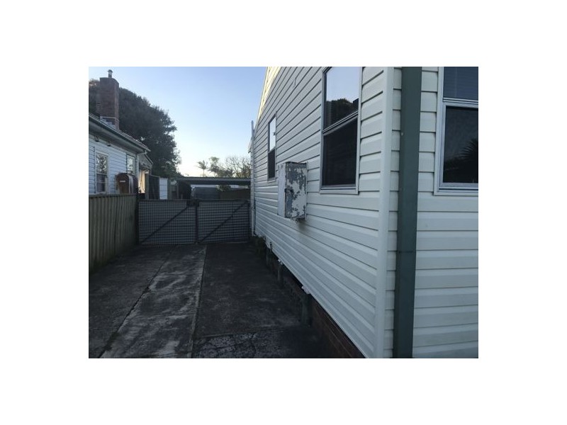 5 Warea Street, Blacksmiths NSW 2281