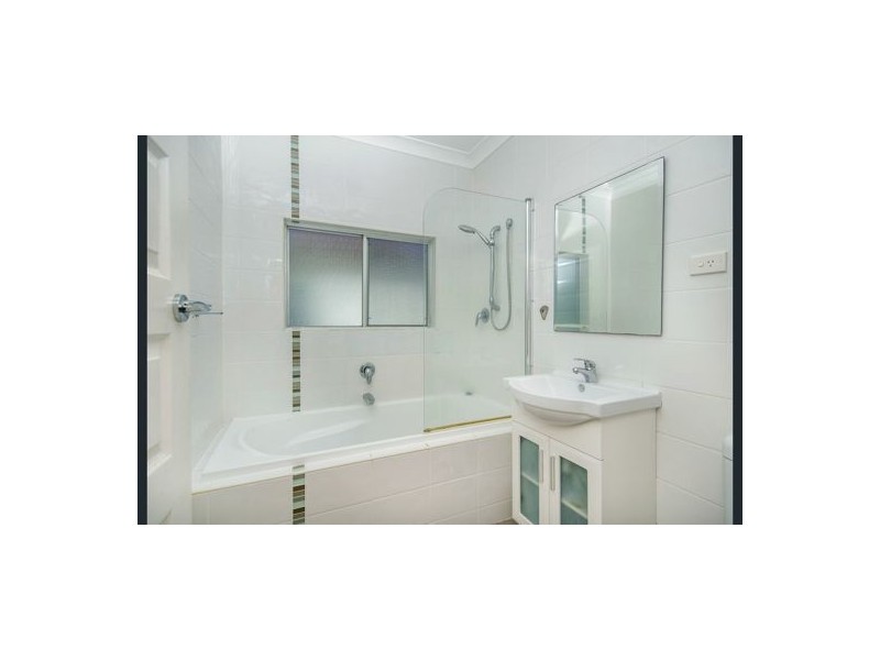 27 George Street, Belmont NSW 2280