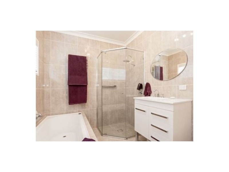 184 Park Avenue, Kotara NSW 2289