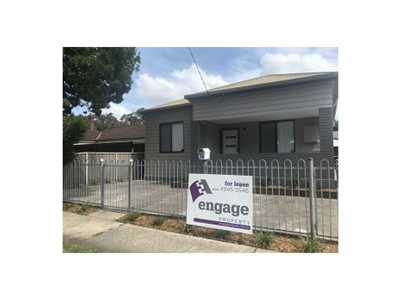 20 Kitchener Parade, Mayfield East NSW 2304