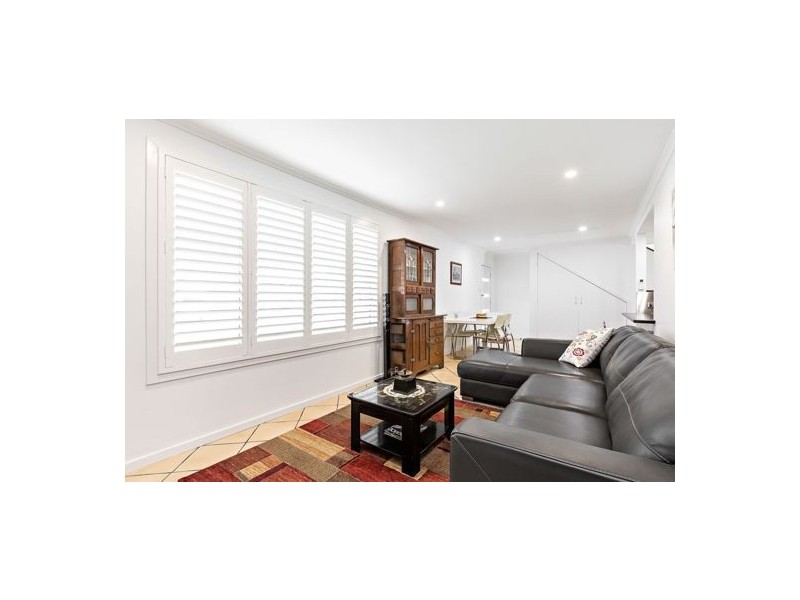 4 Keira Close, Valentine NSW 2280