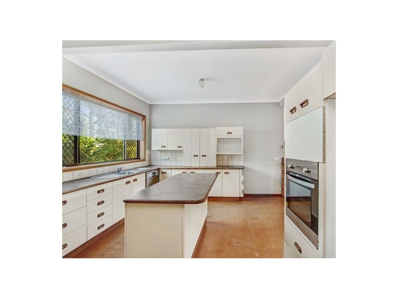 1 Albert street, Belmont NSW 2280