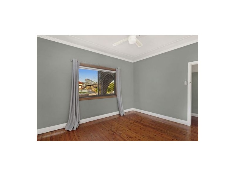 1 Albert street, Belmont NSW 2280