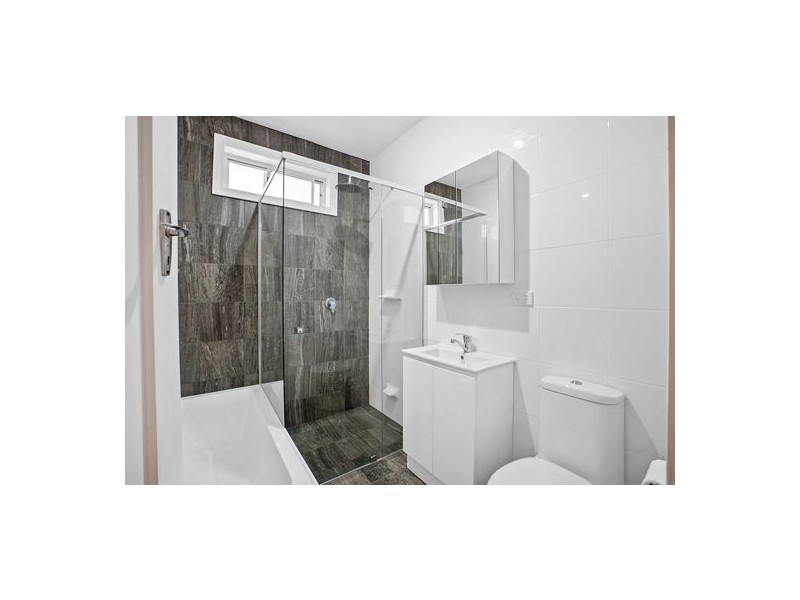 153 Gosford Road, Adamstown NSW 2289