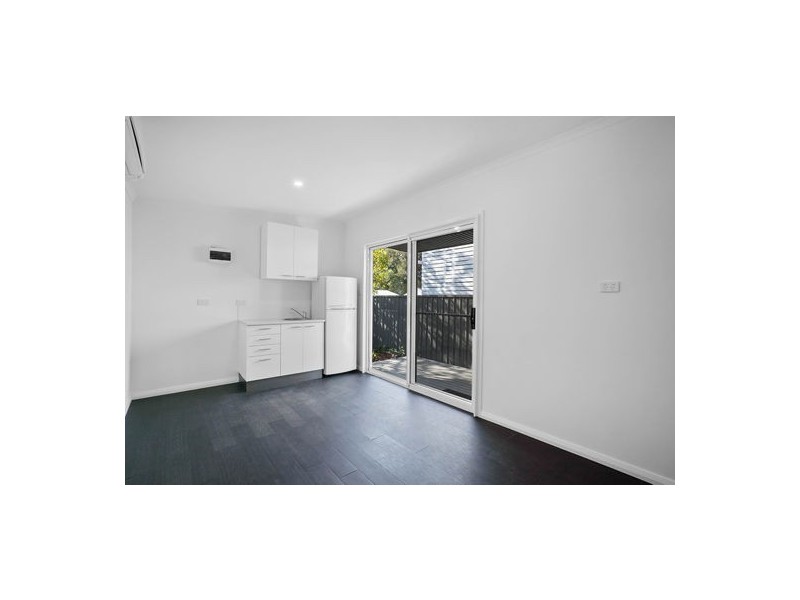 153 Gosford Road, Adamstown NSW 2289