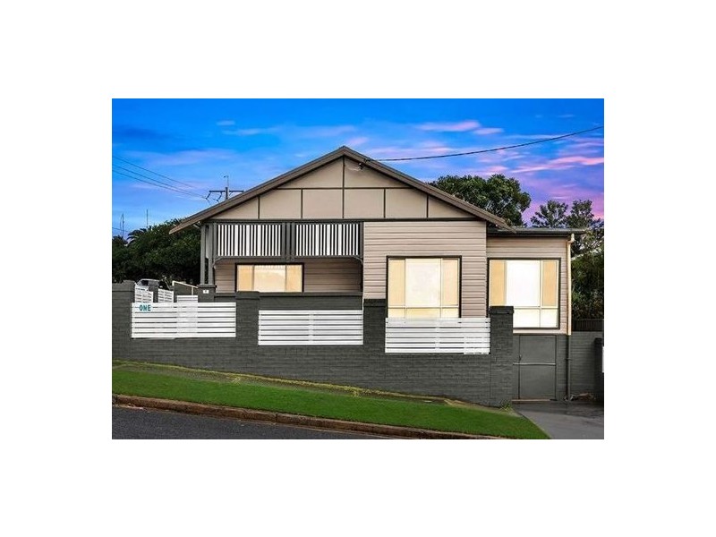 1 Fourth Street, Adamstown NSW 2289