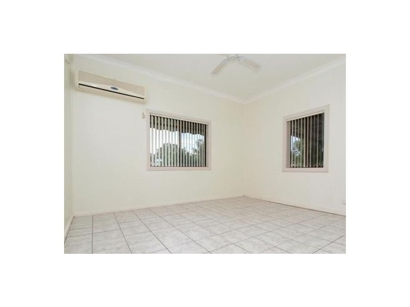 130 Wommara Avenue, Belmont North NSW 2280