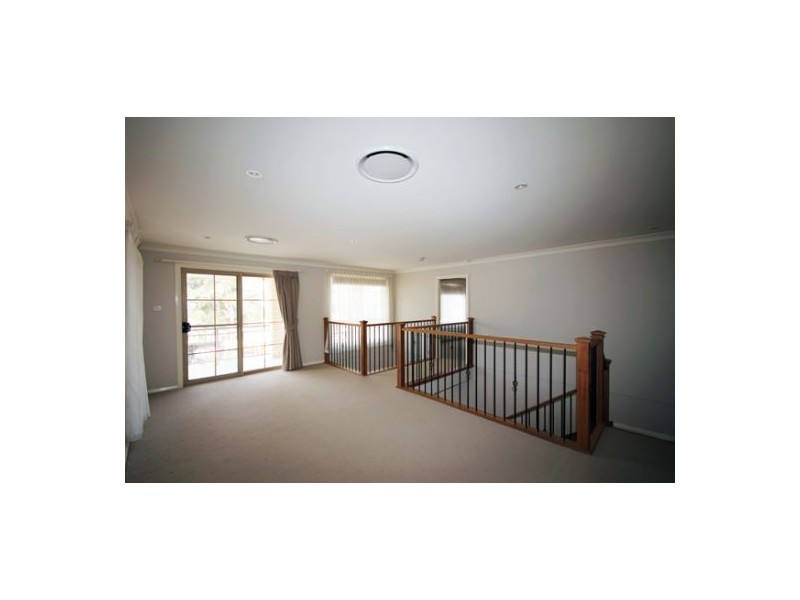 5 Franciska close, Floraville NSW 2280