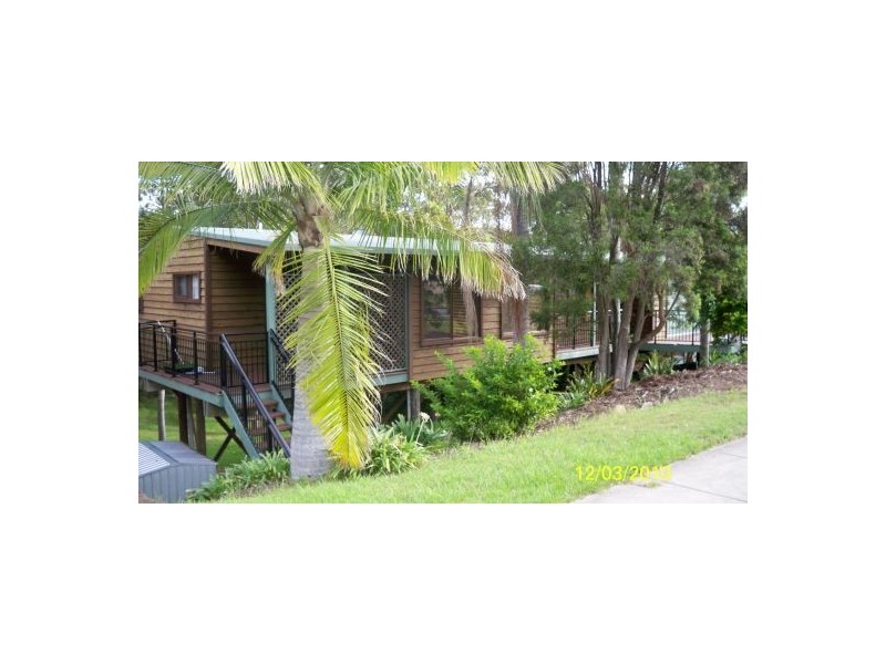 11 Spinnaker Ridge Way, Belmont NSW 2280