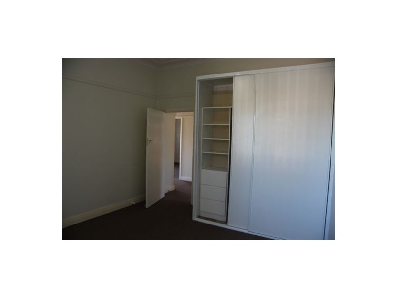 3 Evans Street, Belmont NSW 2280