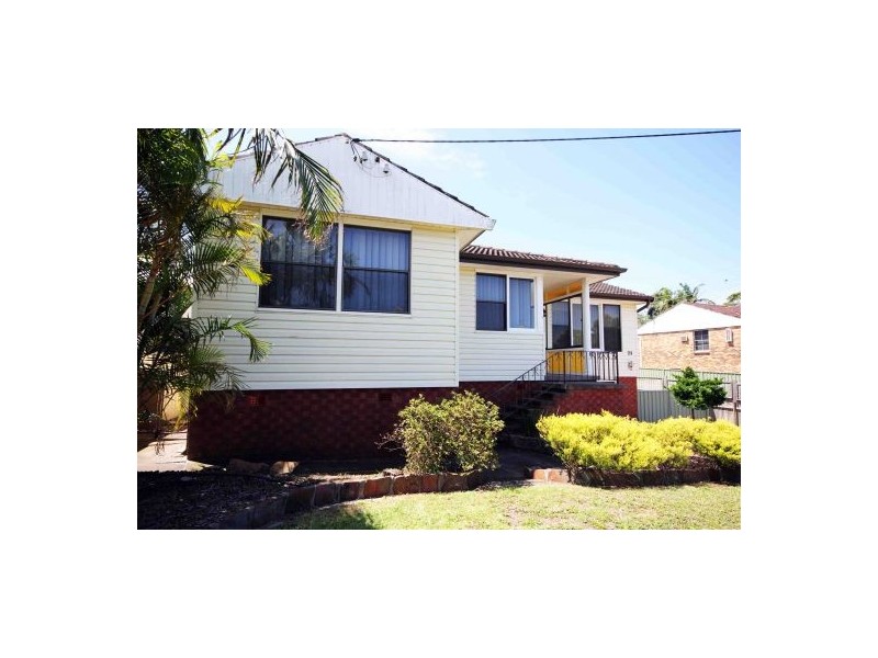 24 Mirambeena street, Belmont North NSW 2280