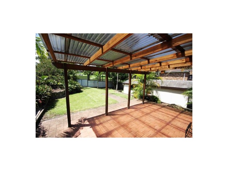 24 Mirambeena street, Belmont North NSW 2280