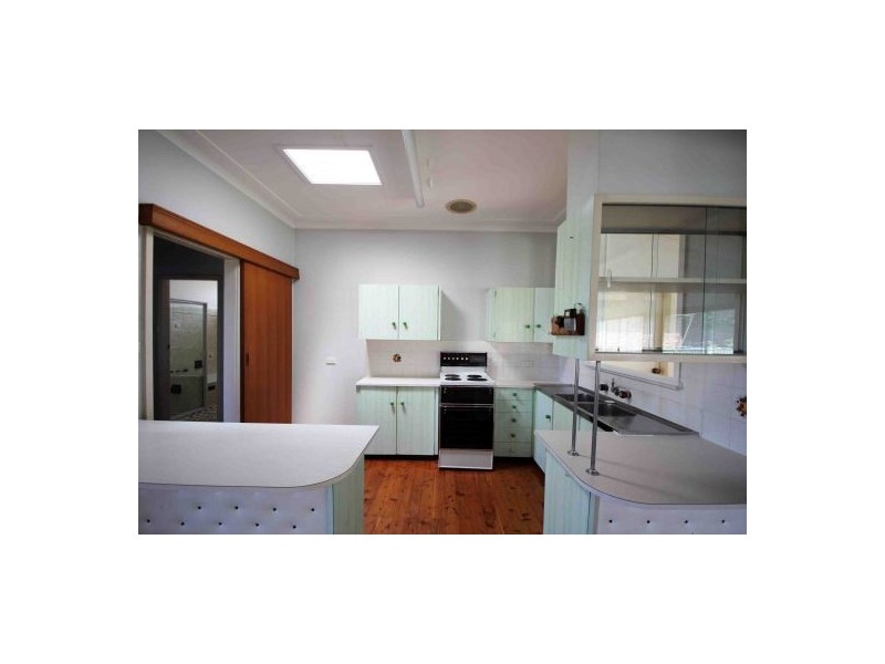 24 Mirambeena street, Belmont North NSW 2280