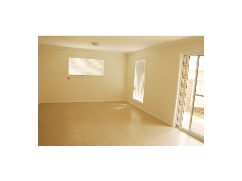 2/175 Kings Road, New Lambton NSW 2305