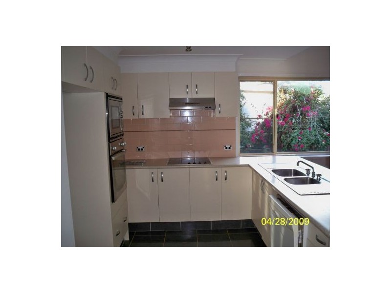 2/85 Ross St, Belmont NSW 2280