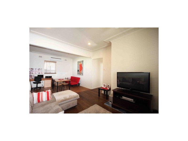 529 Glebe Road, Adamstown NSW 2289