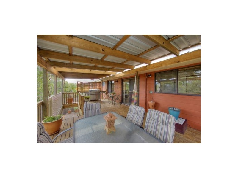 16 Pinaroo Close, Belmont North NSW 2280