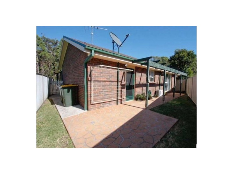10 Stenhouse Drive, Eleebana NSW 2282