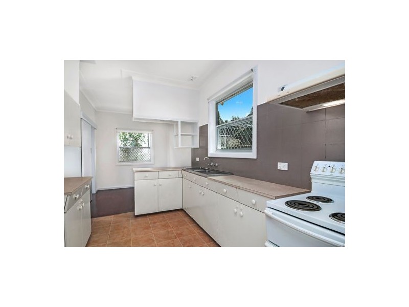 91 Wommara Avenue, Belmont North NSW 2280