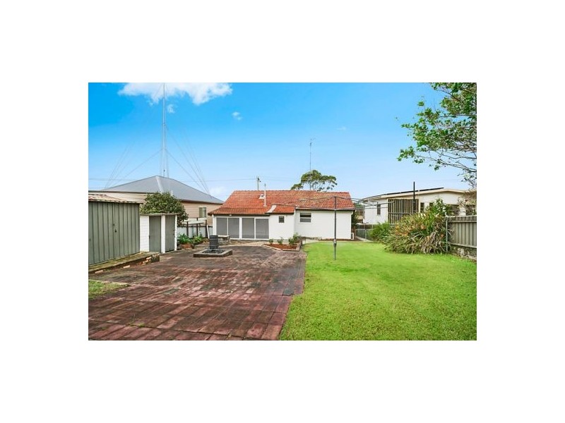 91 Wommara Avenue, Belmont North NSW 2280