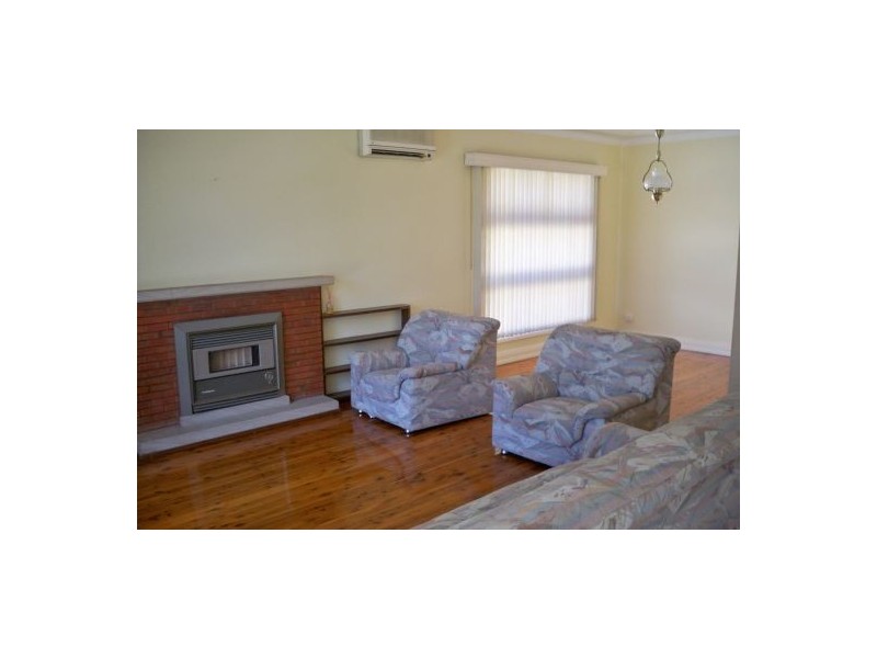 2/29 Ernest Street, Belmont NSW 2280