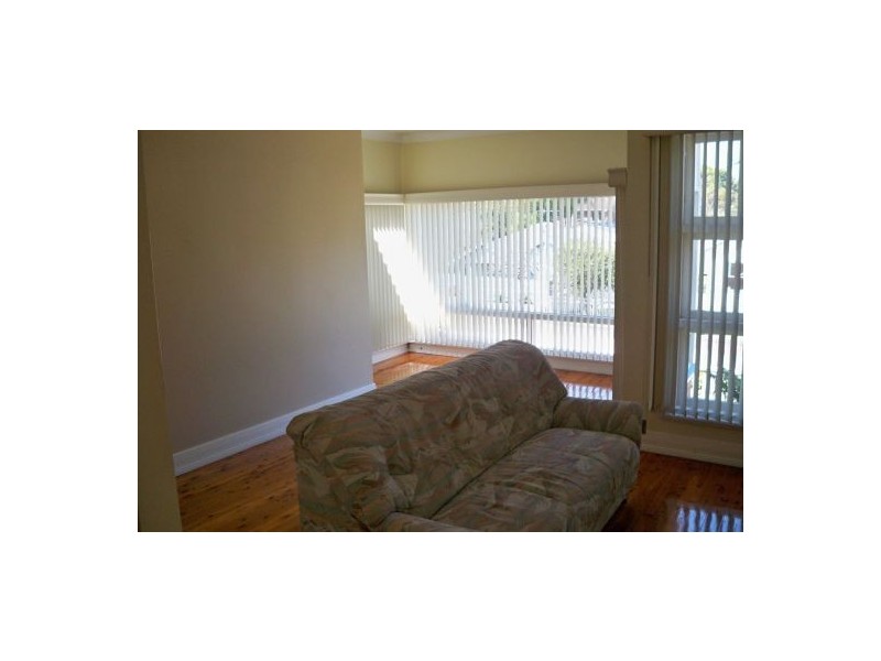 2/29 Ernest Street, Belmont NSW 2280