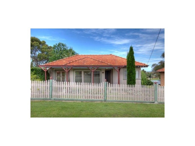 12 Nulkara St, Belmont North NSW 2280