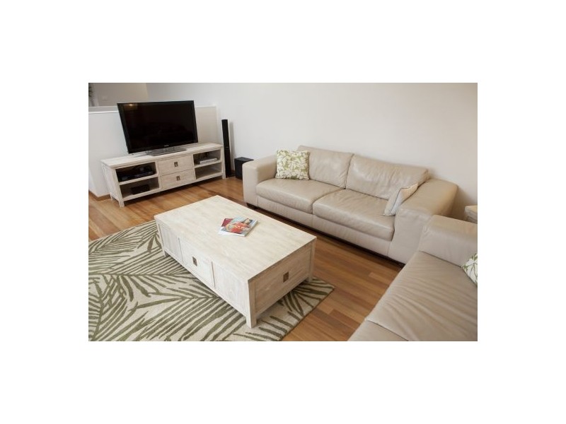 30 Christopher Ave, Valentine NSW 2280