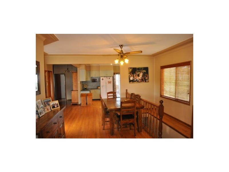 122 Marks Point Rd, Marks Point NSW 2280