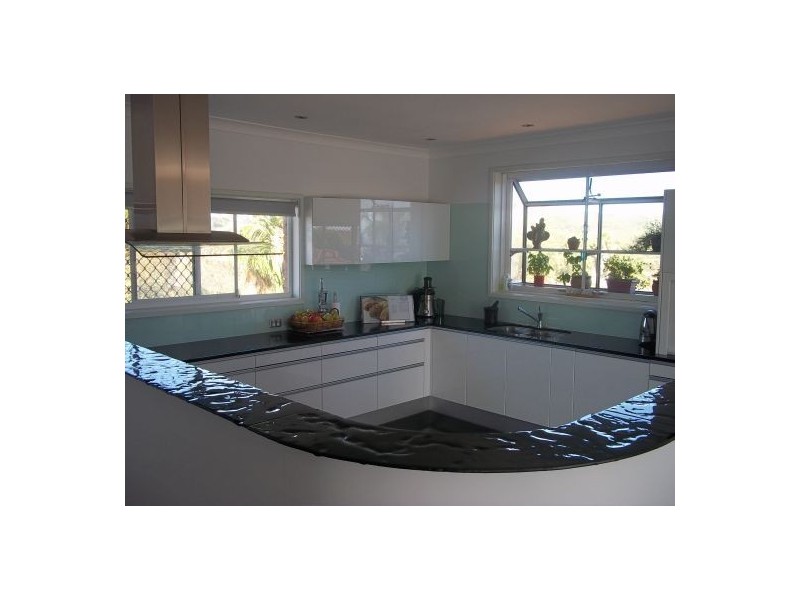 18 Bentley Street, Redhead NSW 2290