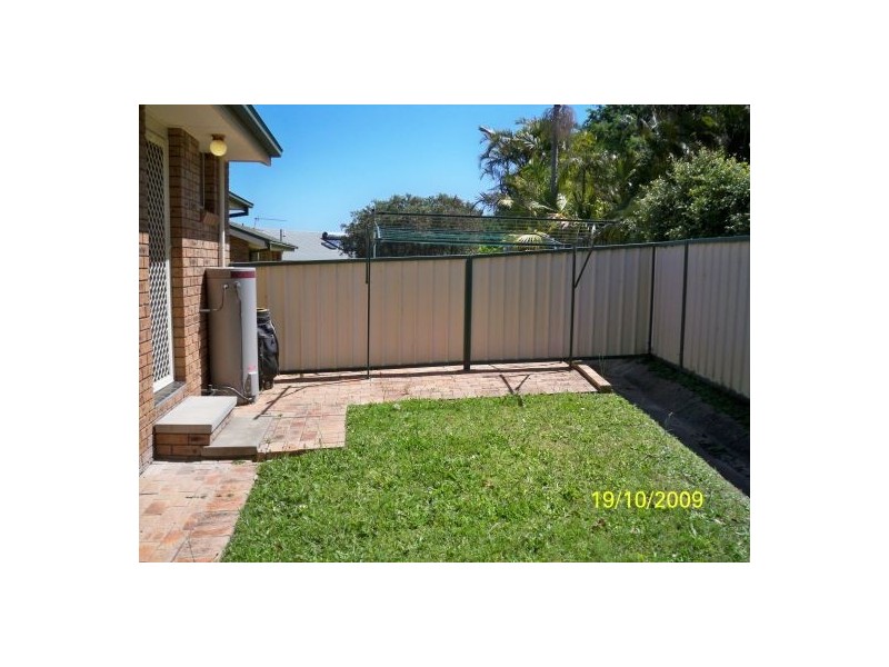 1/34 Bimbadeen Cl,, Belmont North NSW 2280