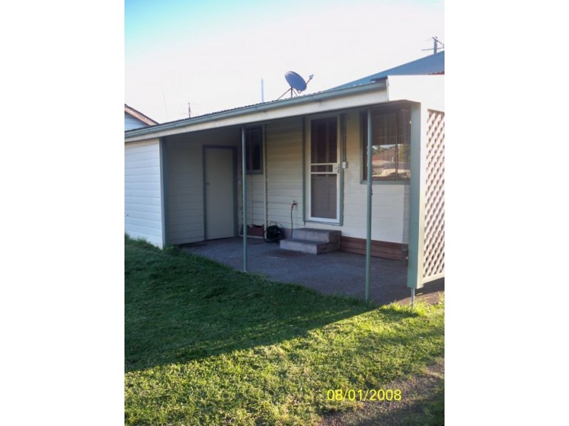 50 Albert Street, Belmont NSW 2280