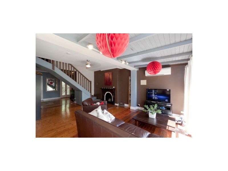 96 Wolfe Street, Newcastle NSW 2300