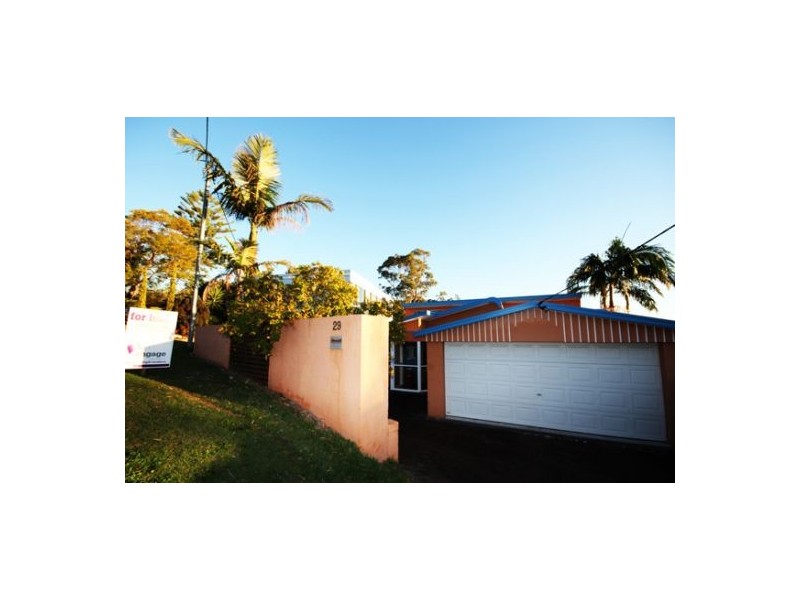 29 Croft Road, Eleebana NSW 2282