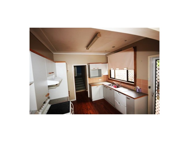 10 Lara Close, Charlestown NSW 2290