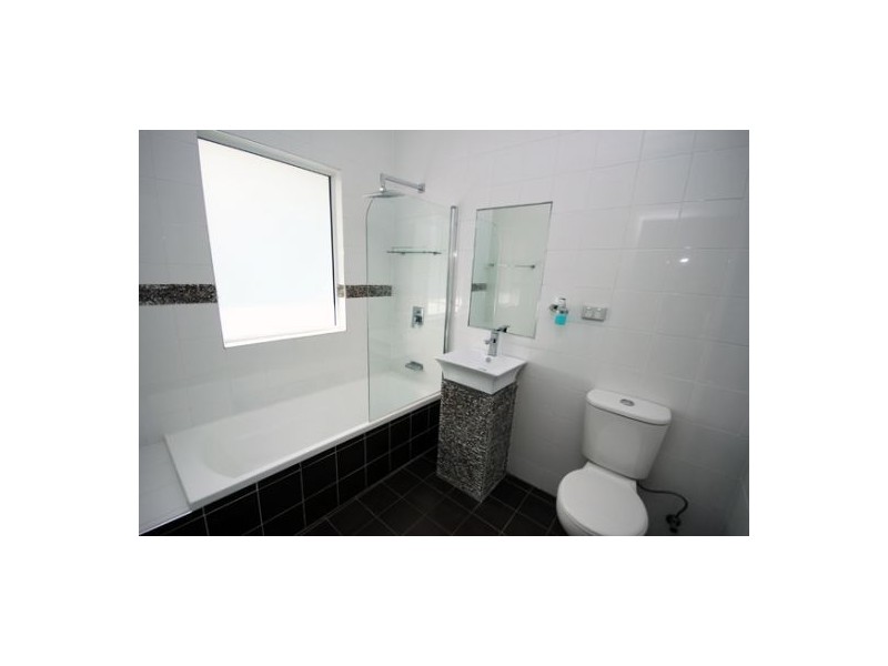 38 Queens Avenue, Cardiff NSW 2285