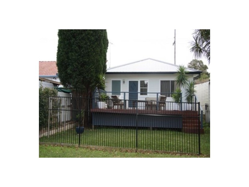 38 Queens Avenue, Cardiff NSW 2285