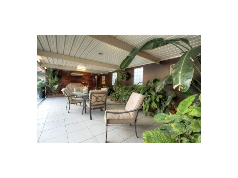 42 Lurnea Crescent, Valentine NSW 2280