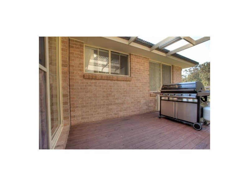 31 Seafarer Close, Belmont NSW 2280